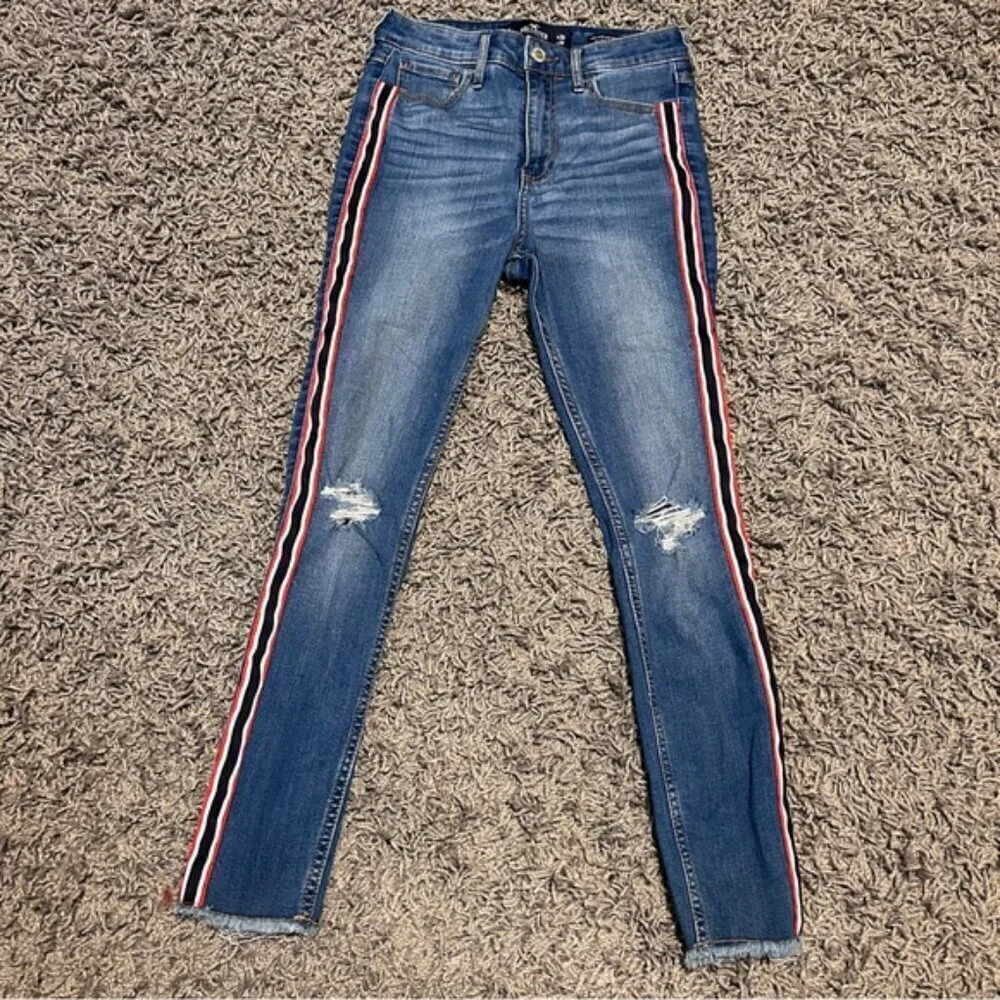 Hollister High-Rise Crop Super Skinny Hollister Classic Stretch Jeans (c) - Picture 2 of 5